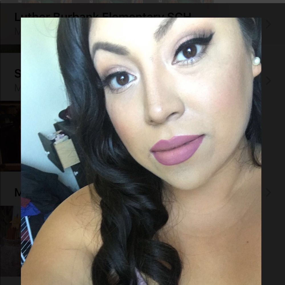 Meet your Posher, Nancy